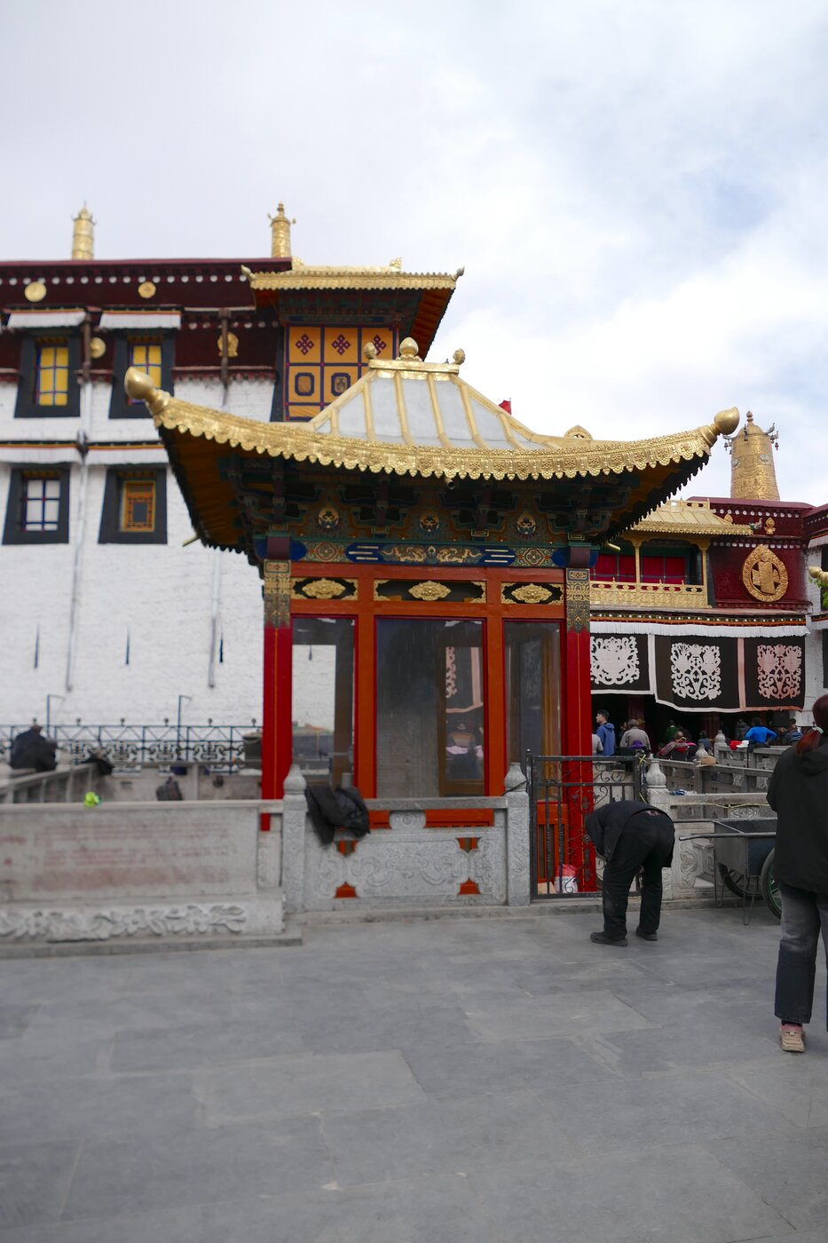 The same 1794 Pillar, now enclosed in a Chinese pavilion, 2024